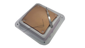 Suture Kit (1) Suture Kit (1)